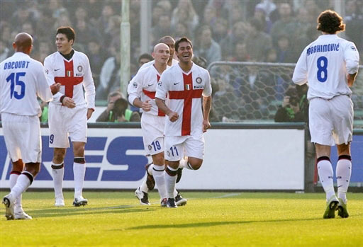 英超-利物浦2-0布莱顿，埃基蒂克双响萨拉赫助攻（英超：利物浦2-0布莱顿，埃基蒂克梅开二度，萨拉赫送出助攻）