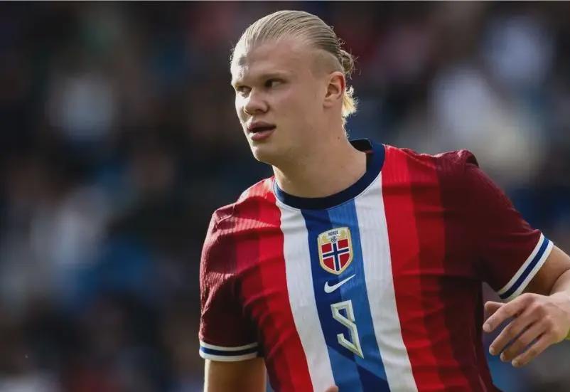 1-1战平，利物浦丢三分！英超积分榜：切尔西1-3惨败，阿森纳稳居榜首