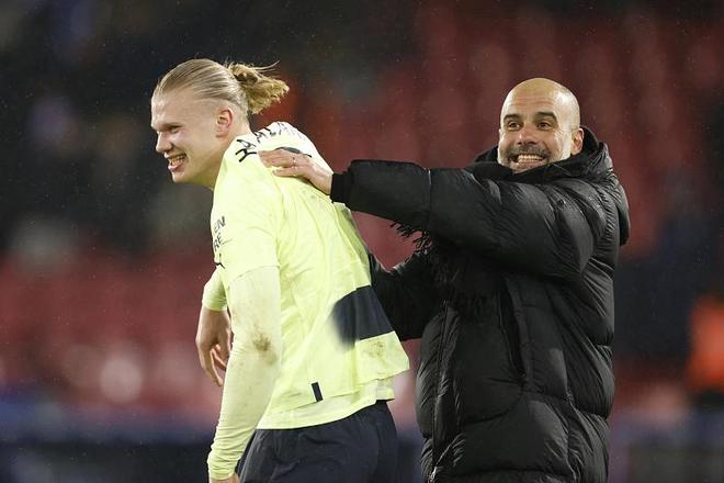 TA：赢球正成为枪手的一种习惯；诺伊尔在定位球防守上很脆弱