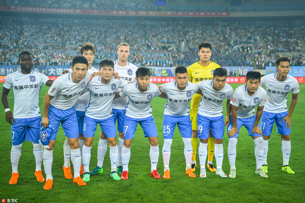 德天空：米兰已经和菲尔克鲁格达成协议，正与西汉姆积极谈判（德天空：米兰已与菲尔克鲁格达成一致，正就转会事宜与西汉姆积极洽谈）