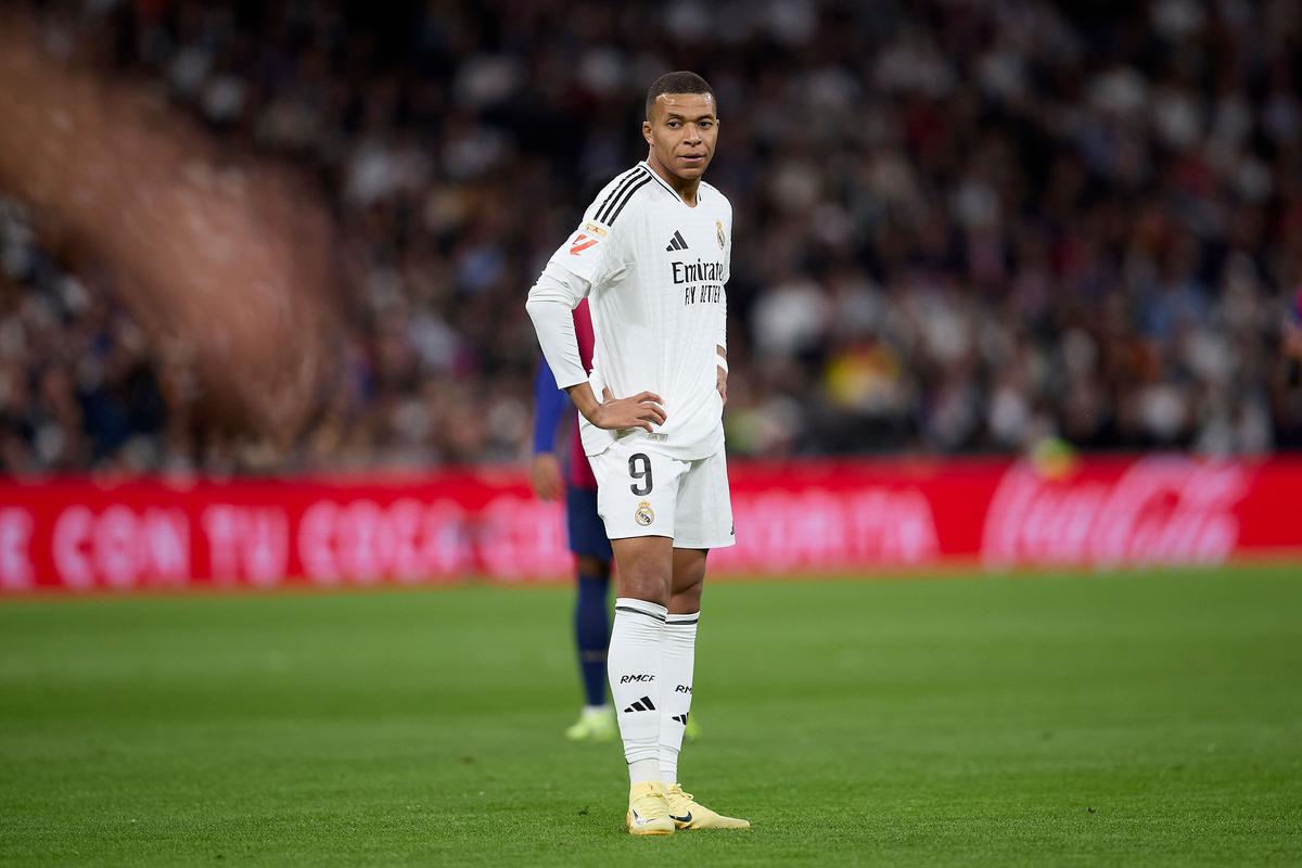 火力凶猛！本赛季欧冠拜仁进球并列最多，击中门框次数最多