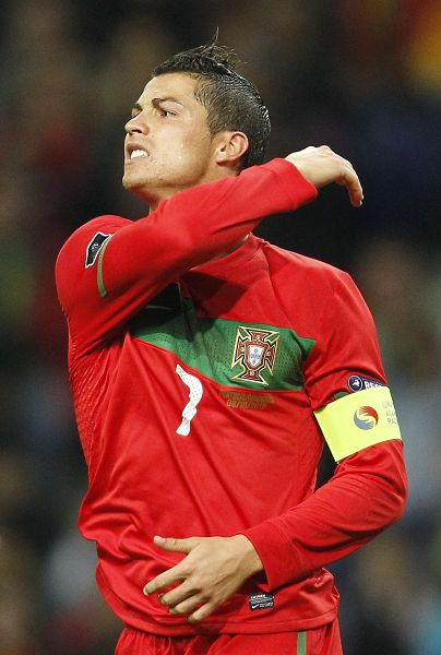 深圳新鹏城主帅陈涛观战曼城比赛，明日与城市集团同事会面