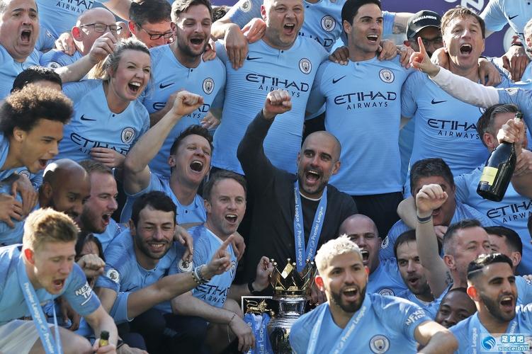 足坛19位亿元先生：维蒂尼亚、内维斯1.1亿欧上榜，3人2亿（盘点足坛19位亿元先生：维蒂尼亚、内维斯以1.1亿欧入围，3人达到2亿）