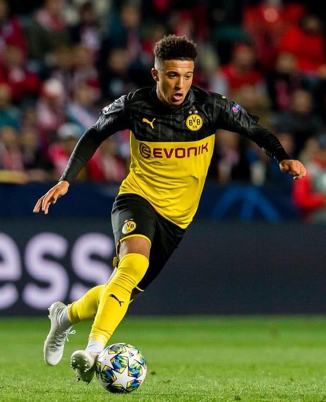 德尚：舍瓦利耶会获得登场机会，埃基蒂克正朝着积极方向发展（德尚：舍瓦利耶将获出场，埃基蒂克进展积极）