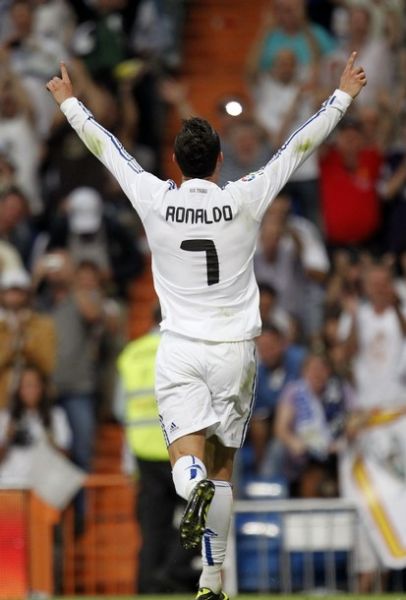 惨败青岛采访！许利民强调阵容不齐整，曾凡博仍未做出决定！