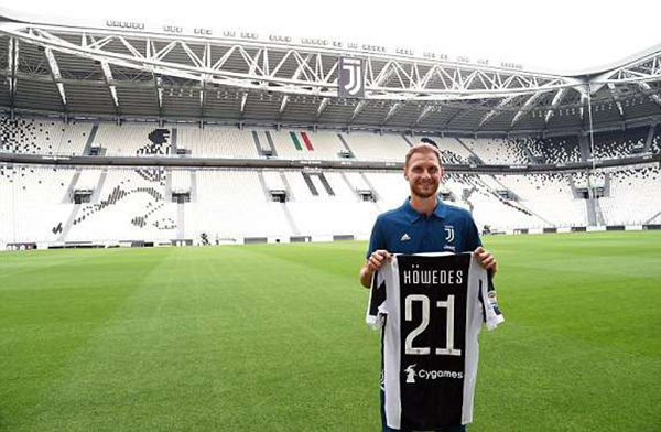 瓜帅执教千场里程碑大战利物浦 数据：曼城赢球（瓜帅千场里程碑战利物浦 数据显示曼城取胜）