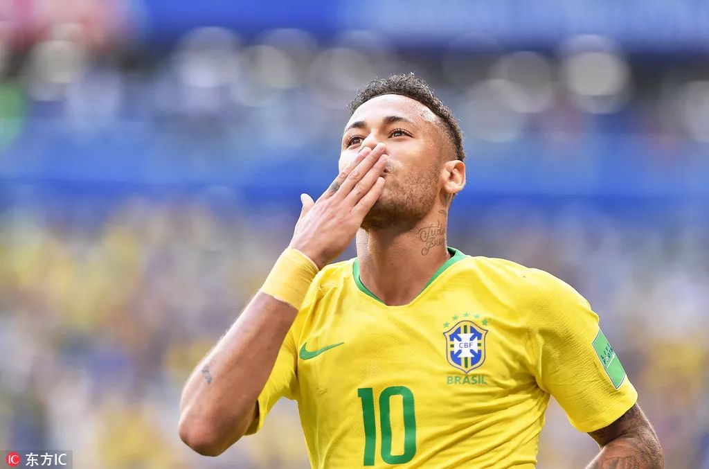 英超半场：魏费尔头球造险，布莱顿暂0-0桑德兰（英超上半场战罢：魏费尔头槌造险，布莱顿与桑德兰暂互交白卷）