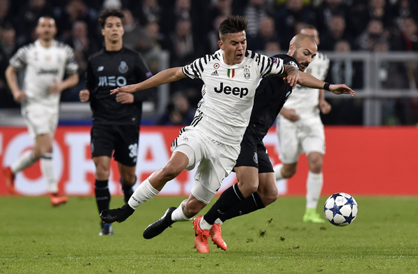 世预赛单场进3球，若昂-内维斯职业生涯第二次上演帽子戏法