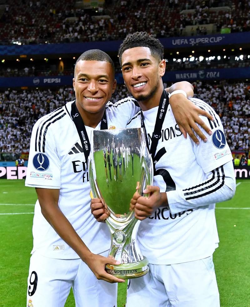 近3场2球2助！米兰租将英超大杀四方，打服钱多多，买断费2600万（近三战2球2助！米兰租将英超火力全开，让钱多多服气，买断仅2600万）