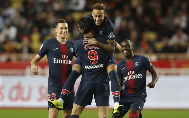 黄潜主帅：亚马尔成熟的像30岁球员，对阵巴萨需全力以赴（比利亚雷亚尔主帅：亚马尔老成如30岁老将，战巴萨须全力以赴）